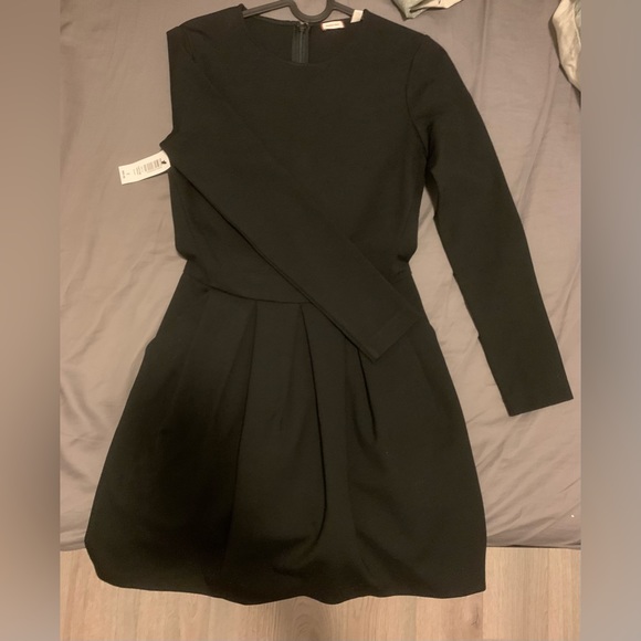 aritzia Sunday best tartine dress black size 2 - Picture 2 of 4